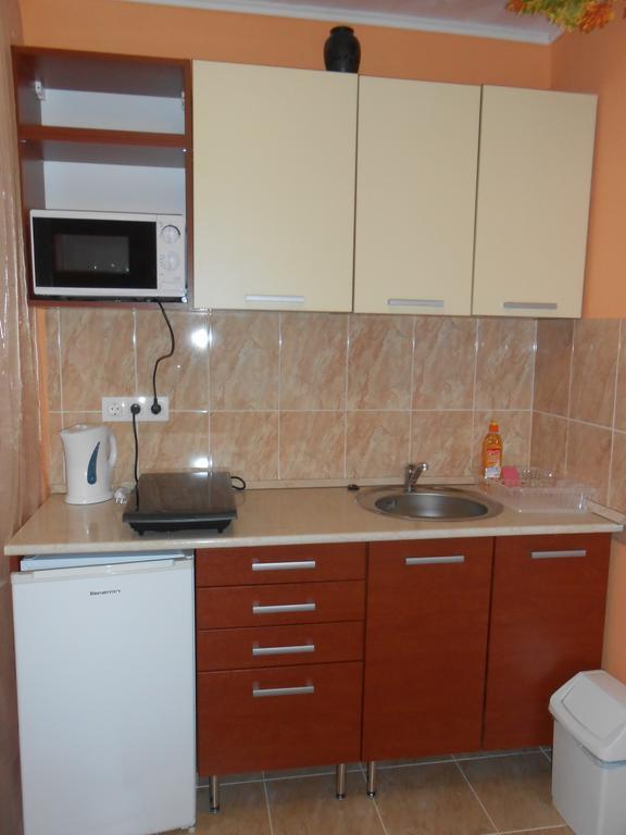 Castello Vendeg Es Apartmanhaz เอ็กเกอร์ ภายนอก รูปภาพ